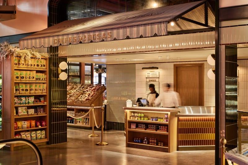 Sweet and savory takes on Jean-Georges’ favorite street food, with vegetarian, vegan, and gluten-free options.